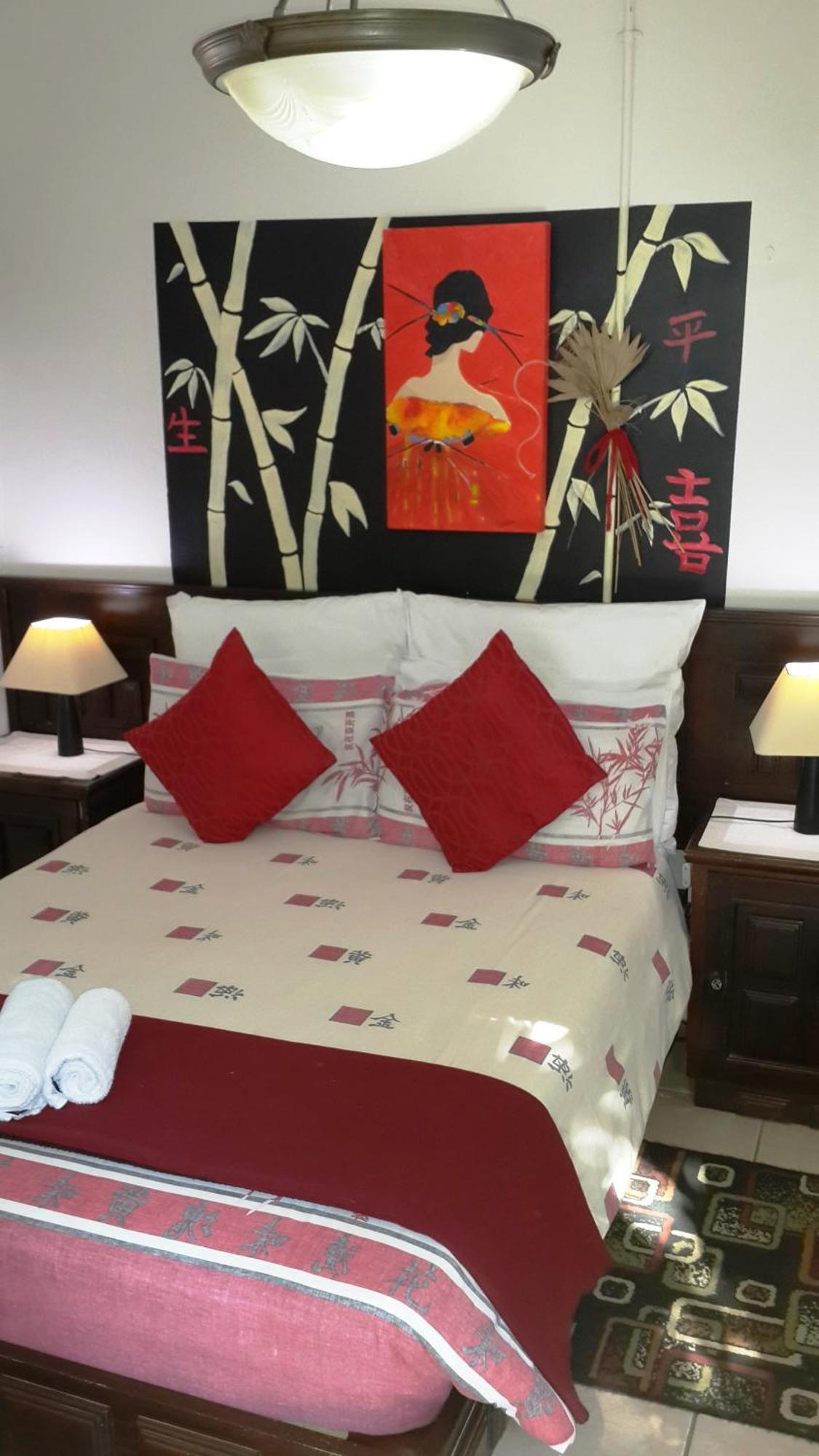 Hoylake Inn Ист-Лондон Экстерьер фото